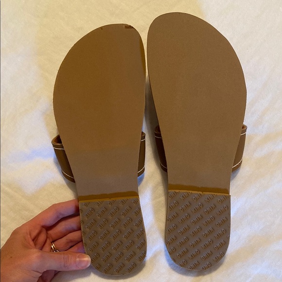 KINO Brown Leather Sandals with Marine Emblem - Picture 4 of 7